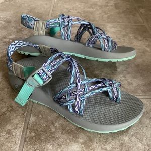 Chaco Women’s ZX/3 Size 9 (Teal and Purple)